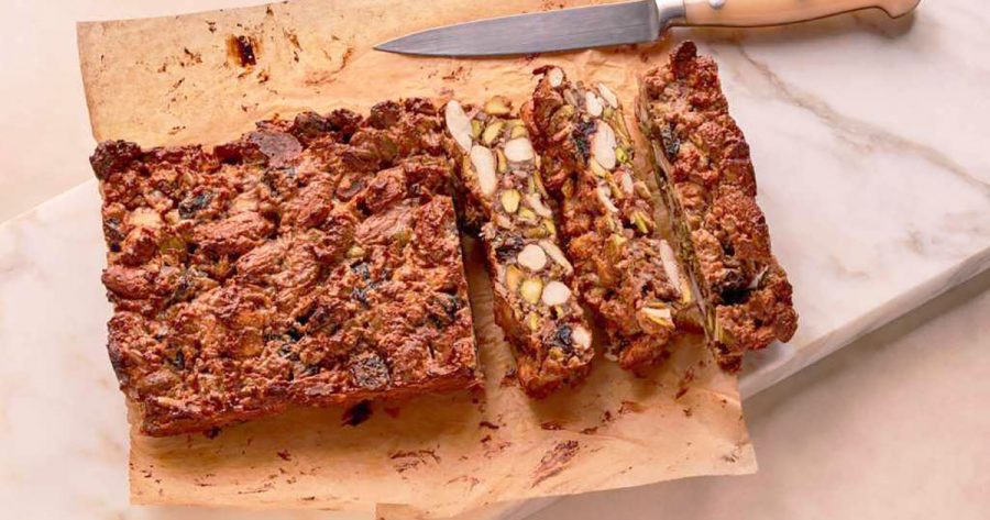 Crunchy-Nut-and-Fruit-Bars